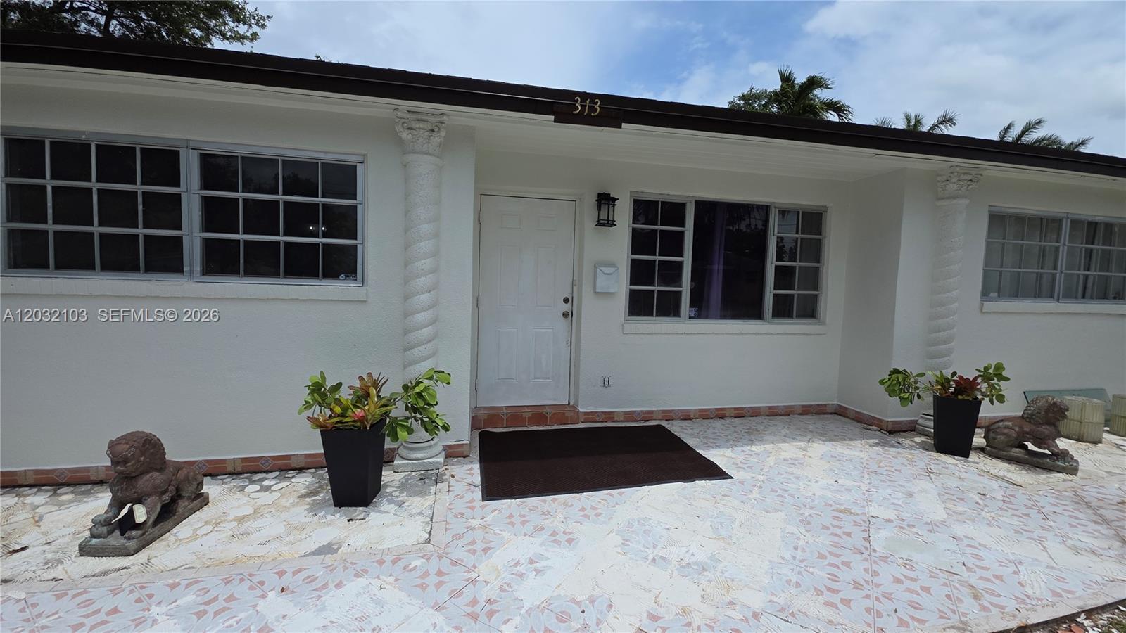 VILLA HOMESITES - Residential Lease