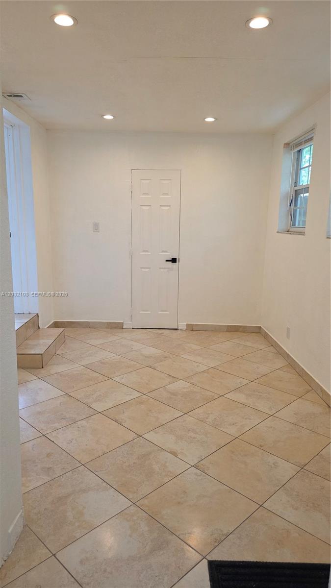 VILLA HOMESITES - Residential Lease