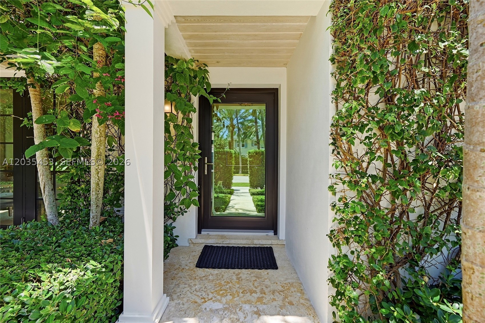ROYAL PARK - Residential