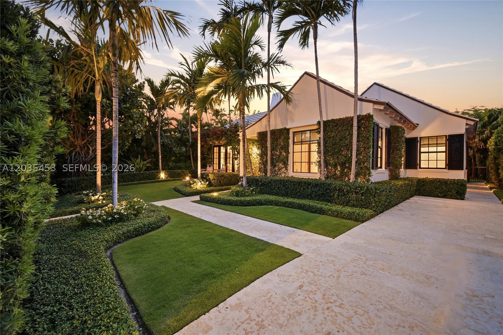 ROYAL PARK - Residential