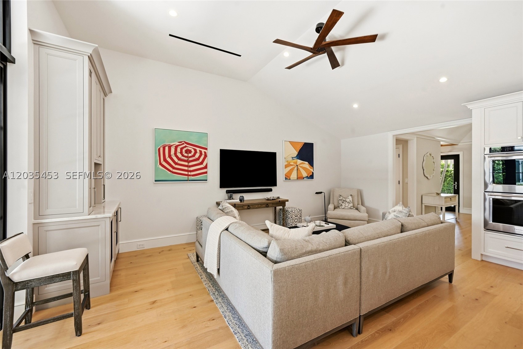 ROYAL PARK - Residential