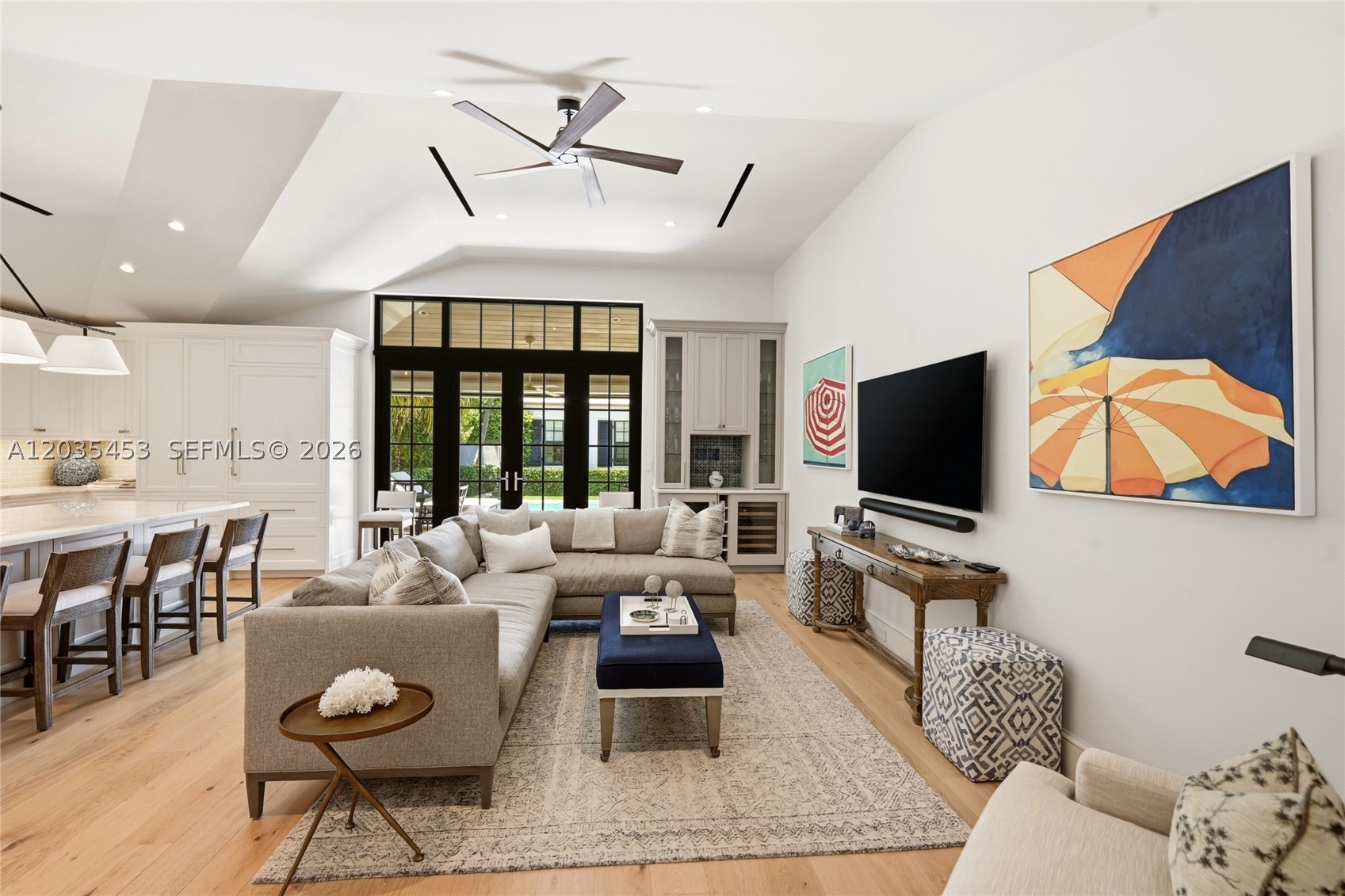 ROYAL PARK - Residential