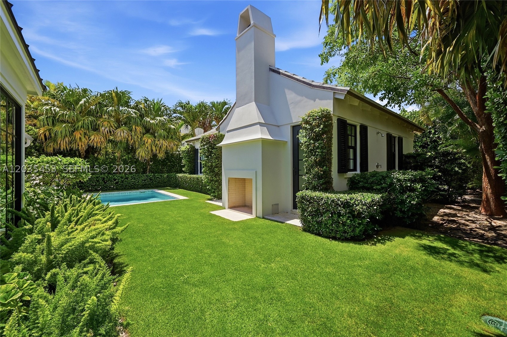 ROYAL PARK - Residential