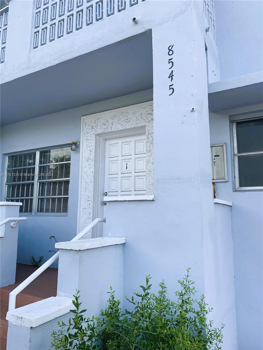 BEACH BAY SUB - Residential Lease