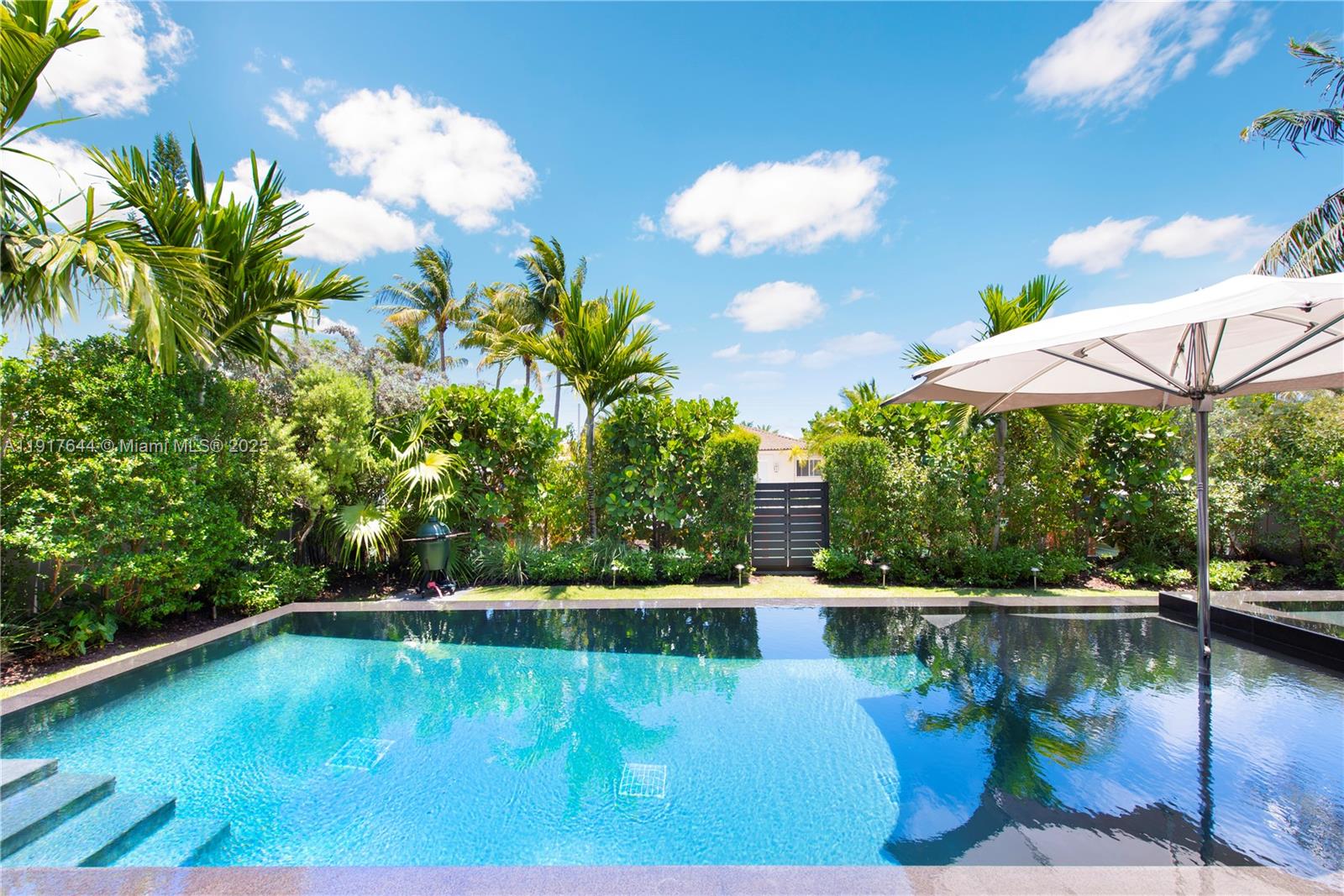 BISCAYNE POINT - Residential