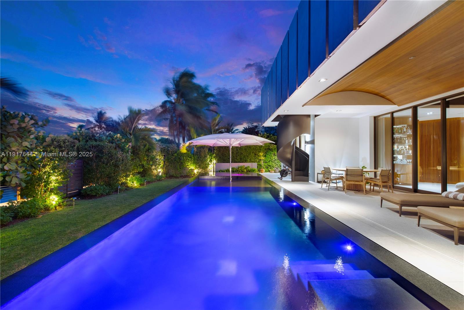 BISCAYNE POINT - Residential