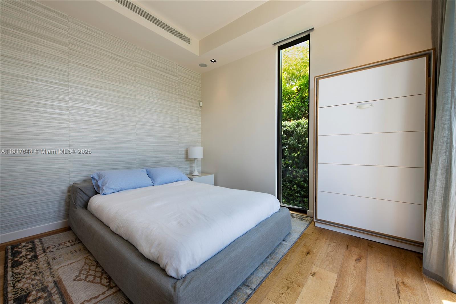 BISCAYNE POINT - Residential