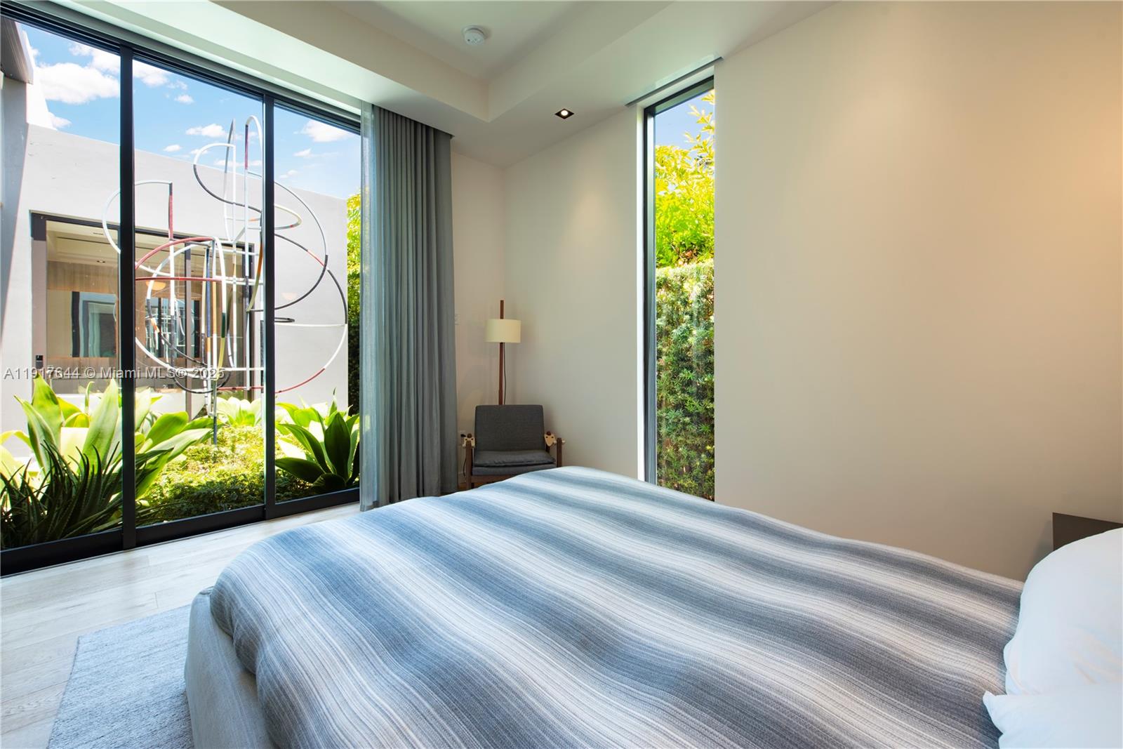 BISCAYNE POINT - Residential