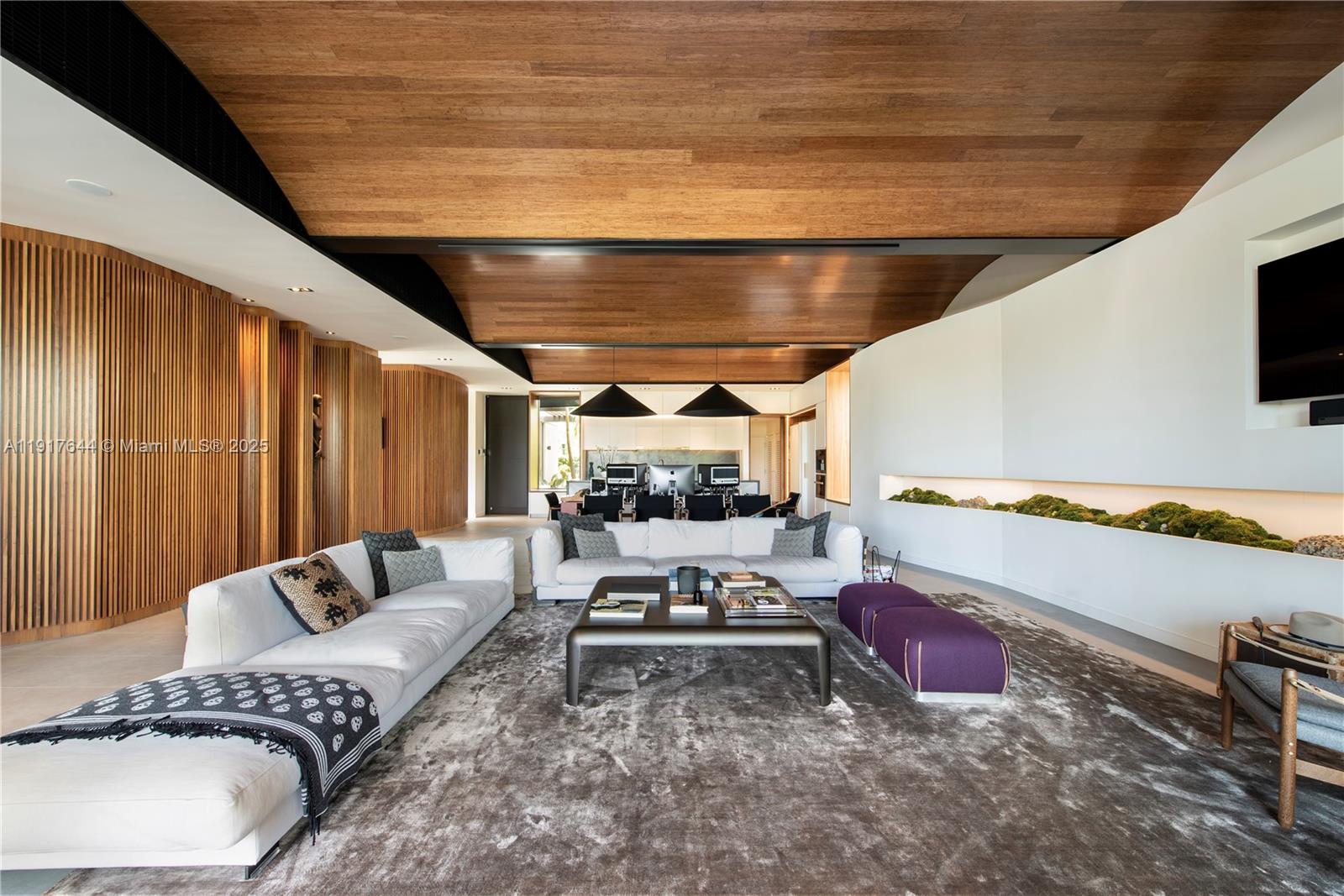 BISCAYNE POINT - Residential