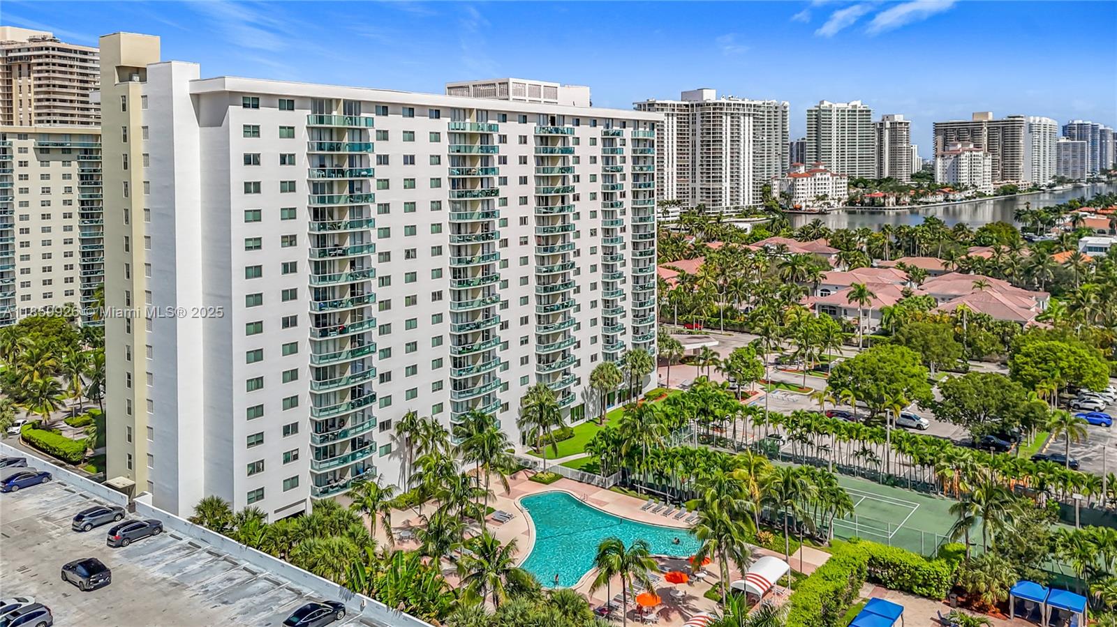 OCEANVIEW BUILDING B COND - Residential