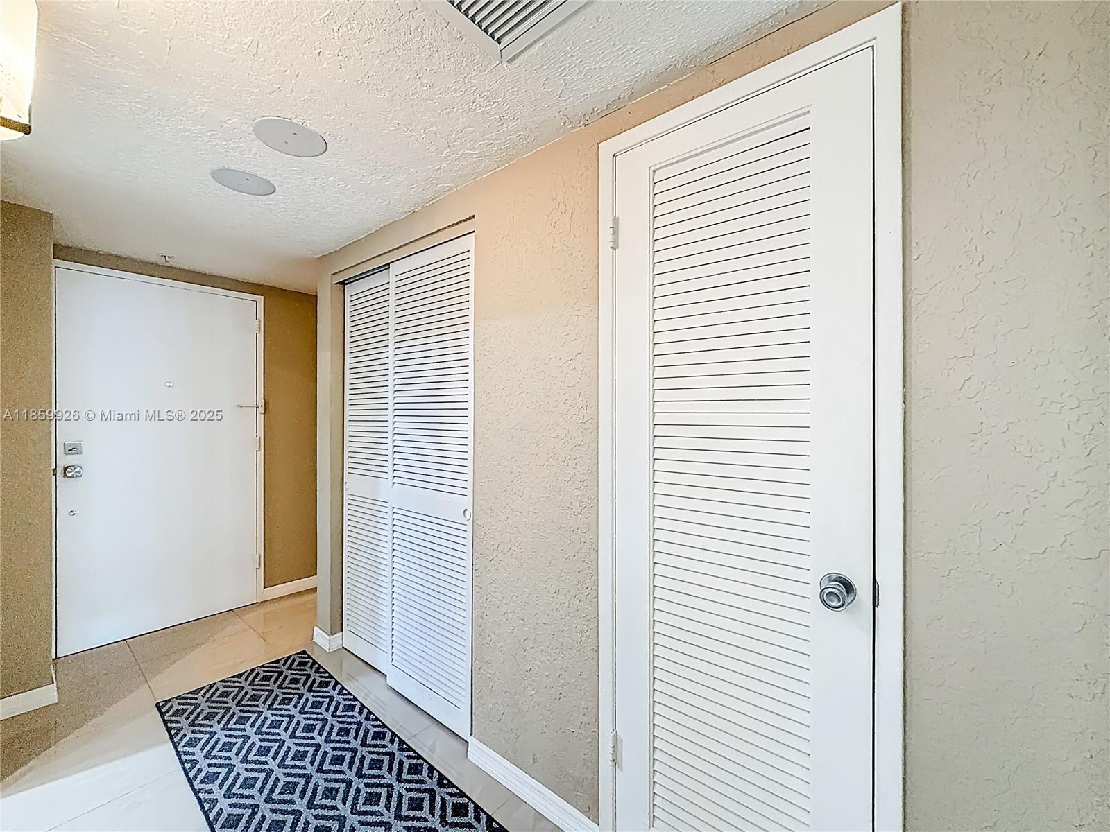 OCEANVIEW BUILDING B COND - Residential