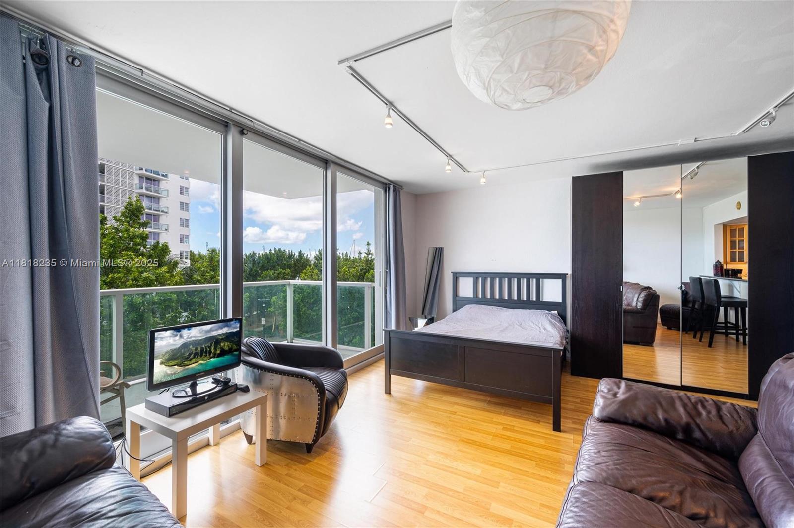 MIRADOR 1000 CONDO - Residential Lease