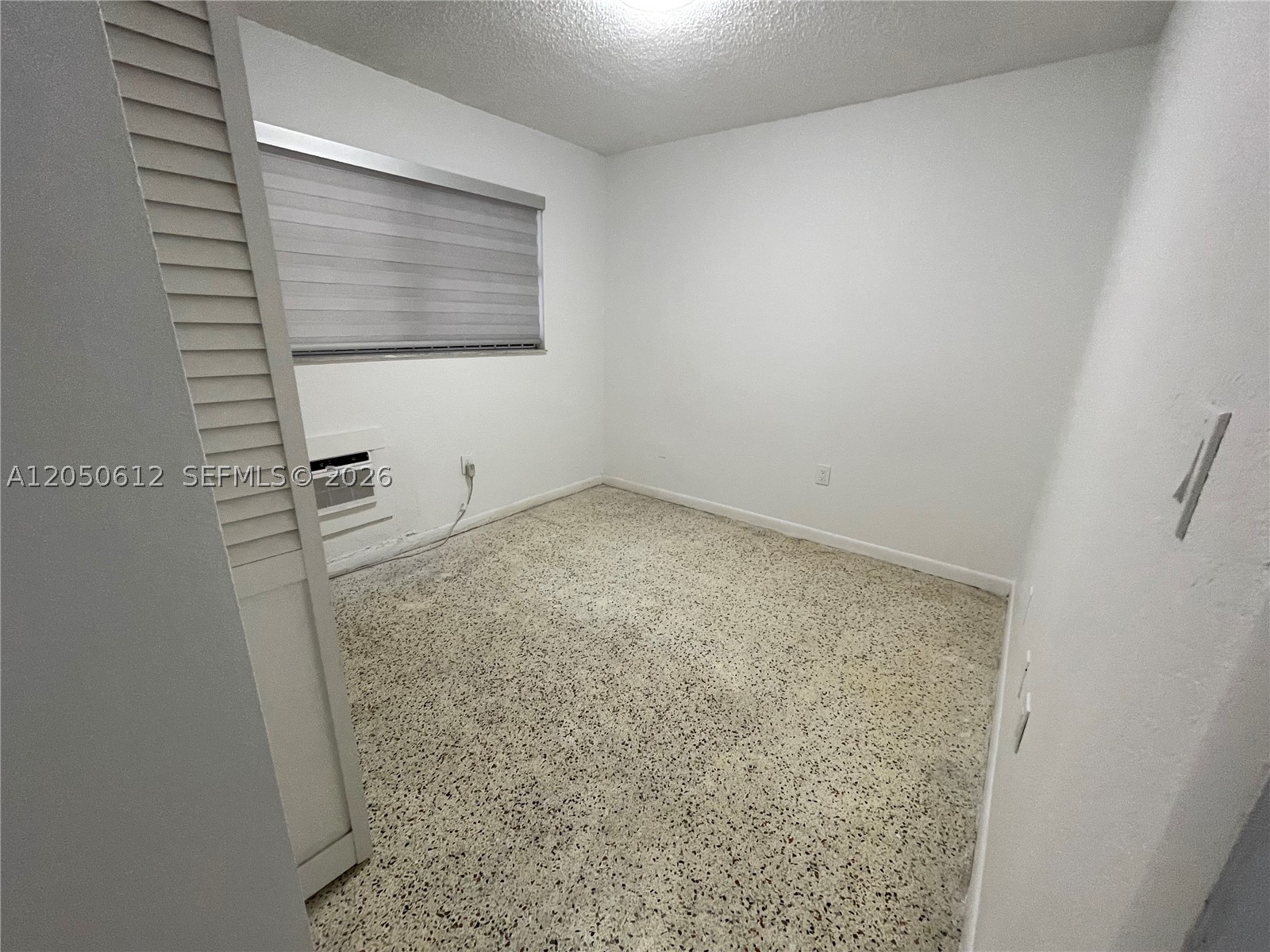 GUERNICA CONDO - Residential