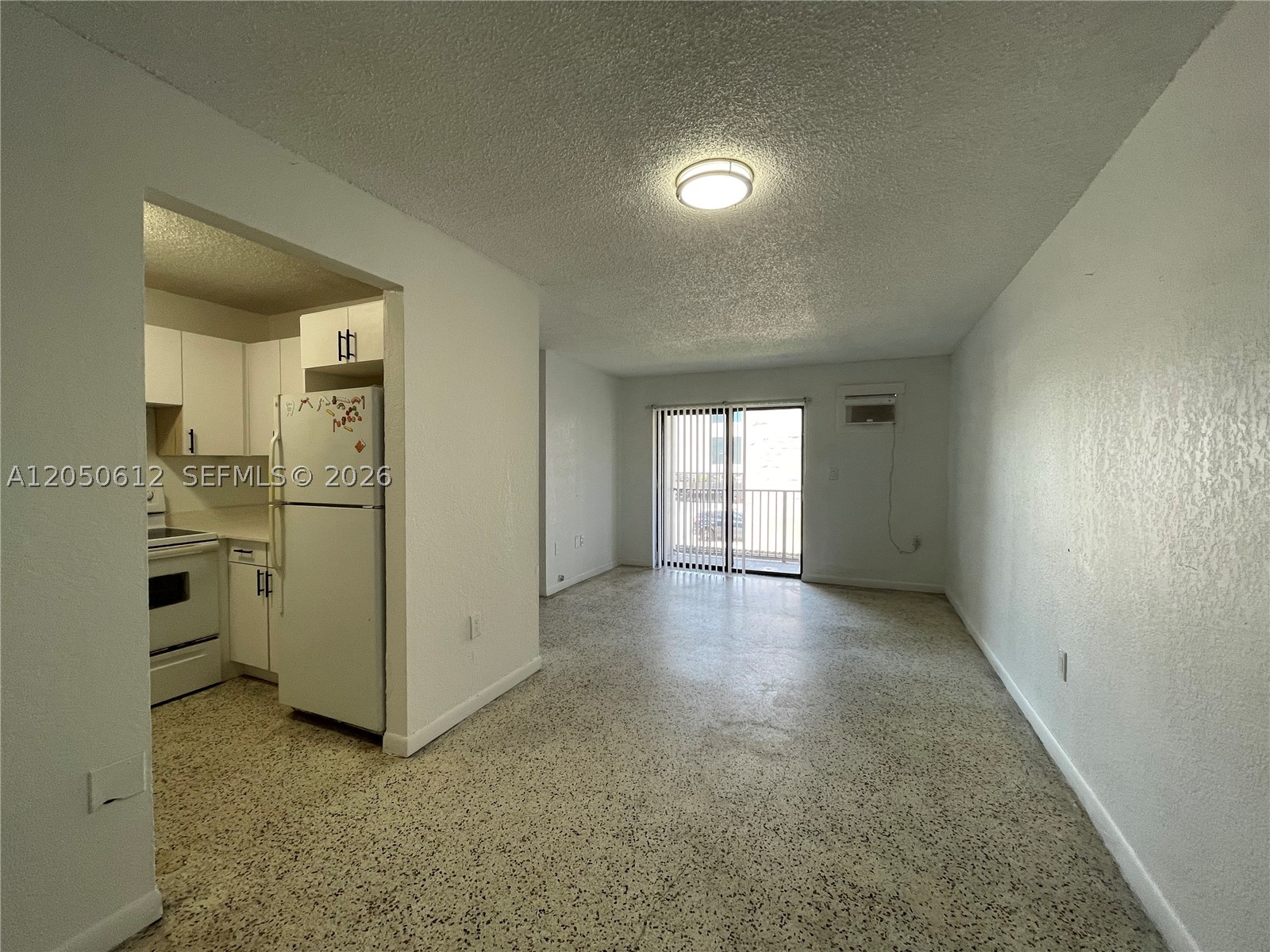 GUERNICA CONDO - Residential