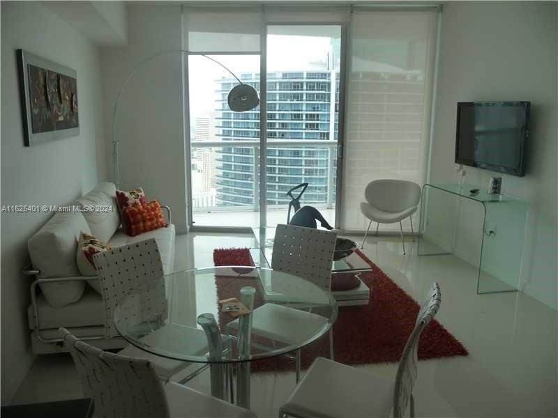 ICONBRICKELL CONDO NO 1 - Residential Lease