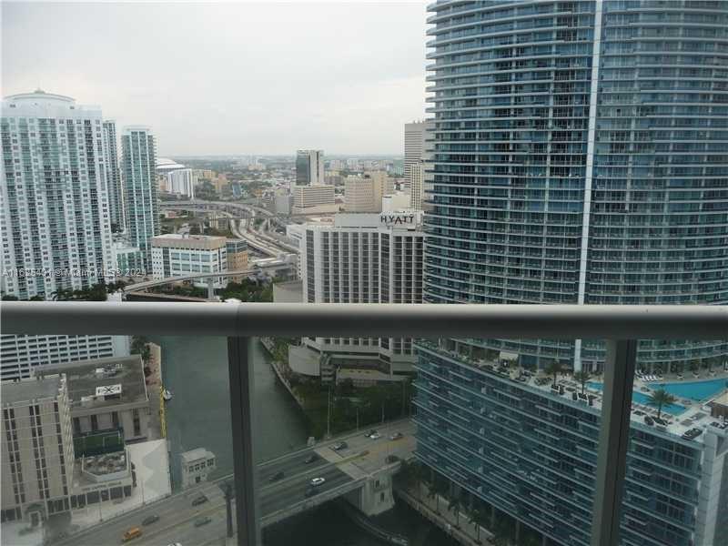 ICONBRICKELL CONDO NO 1 - Residential Lease