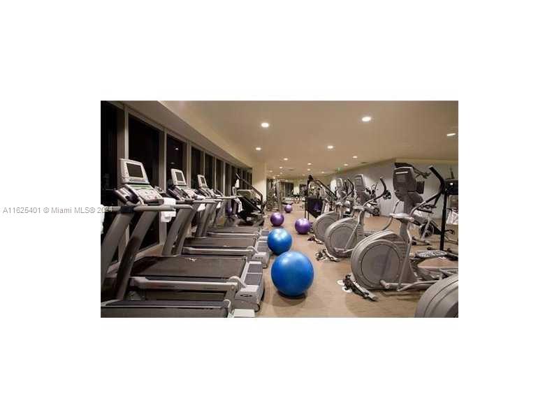 ICONBRICKELL CONDO NO 1 - Residential Lease