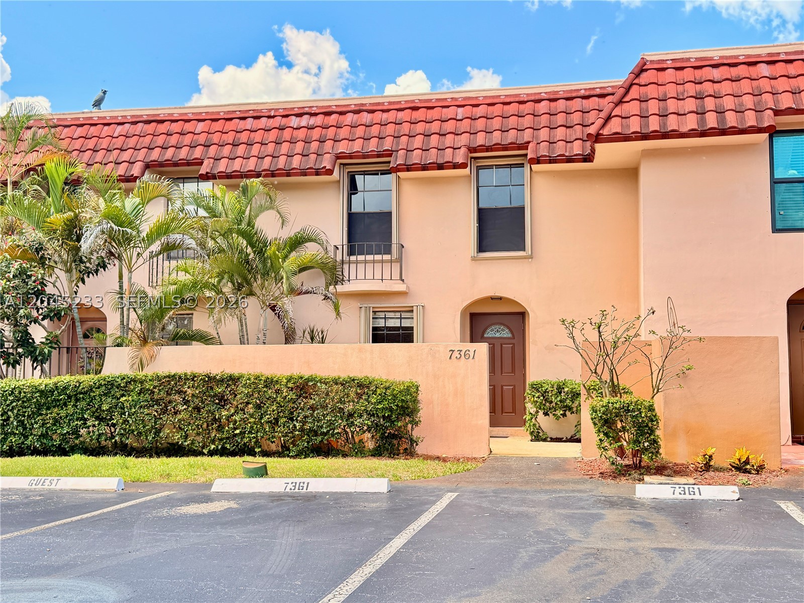 NOVA NORTH CONDOMINIUM 6 - Residential Lease