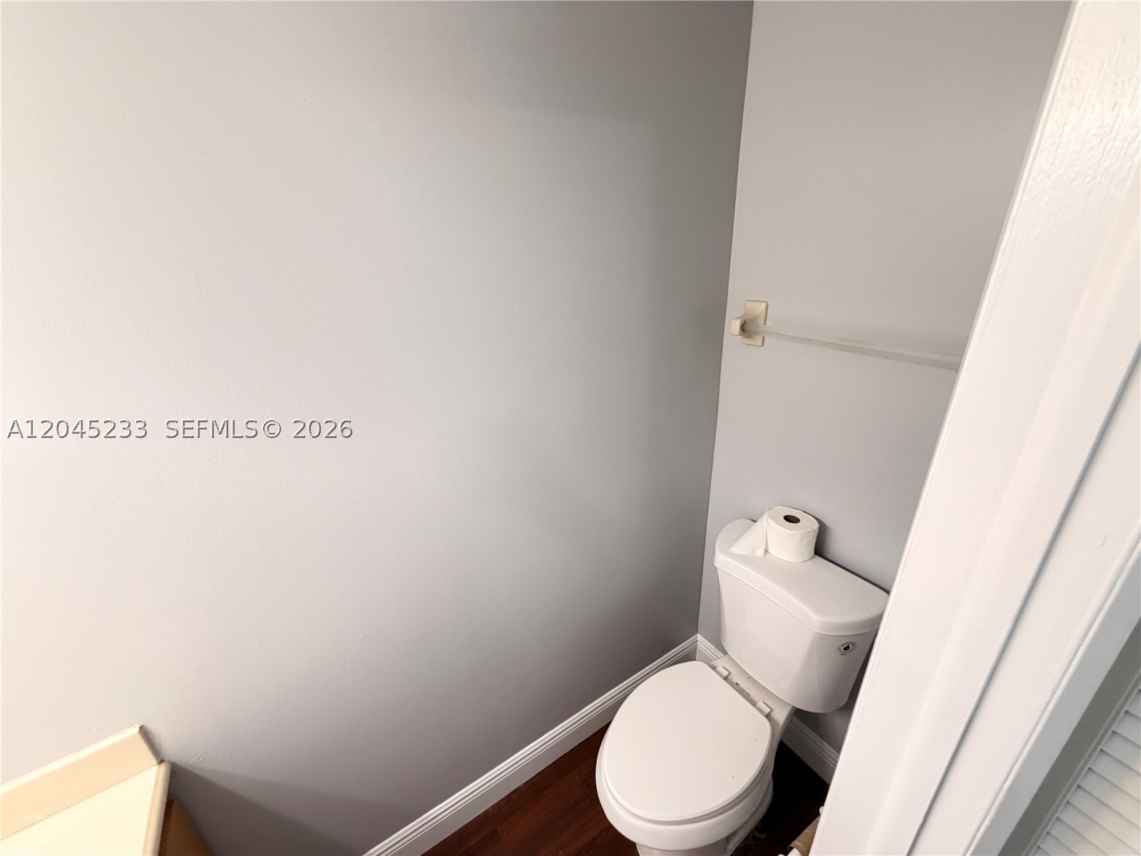 NOVA NORTH CONDOMINIUM 6 - Residential Lease