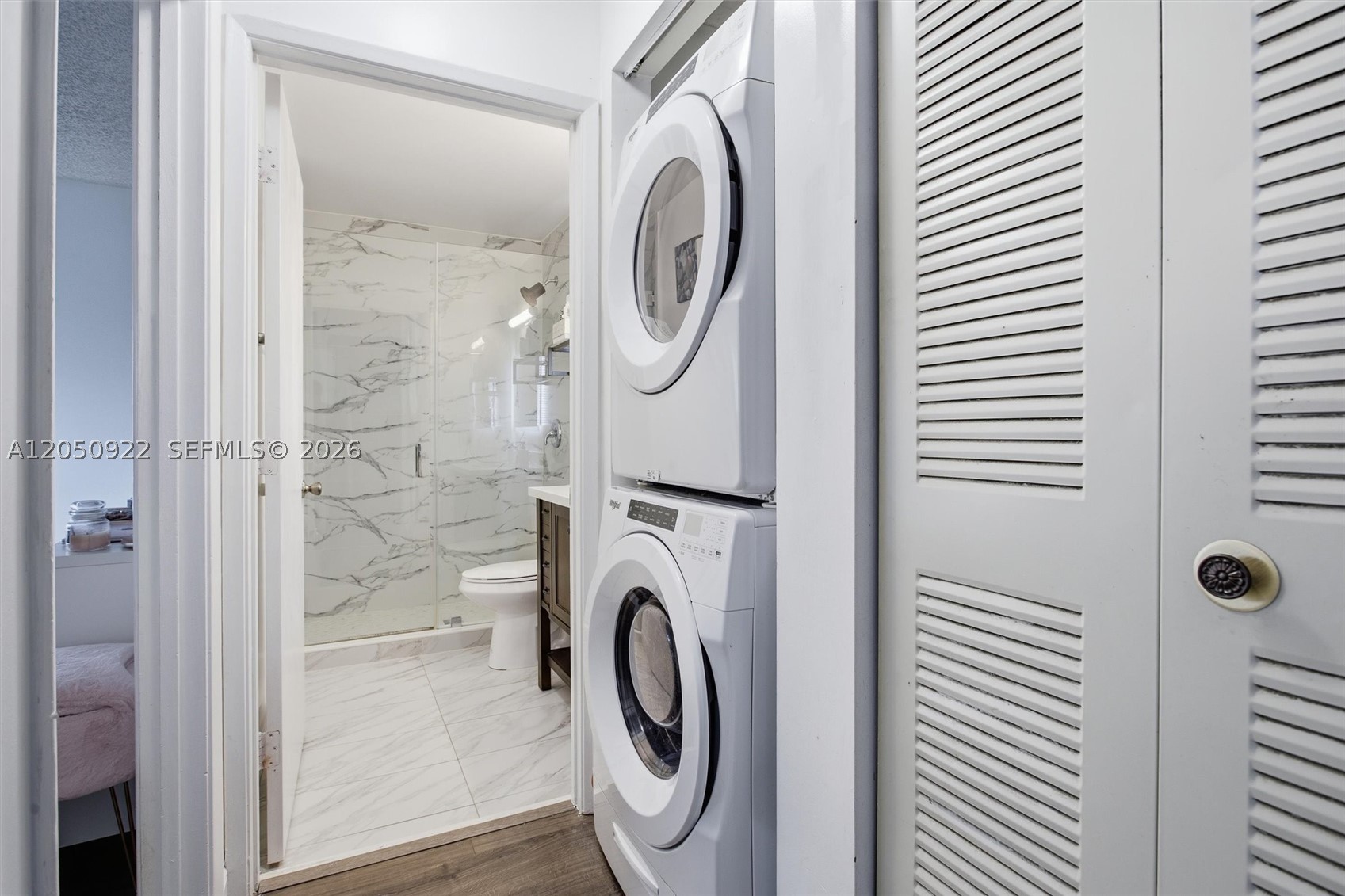 WOODGATE CONDOMINIUM 42 - Residential