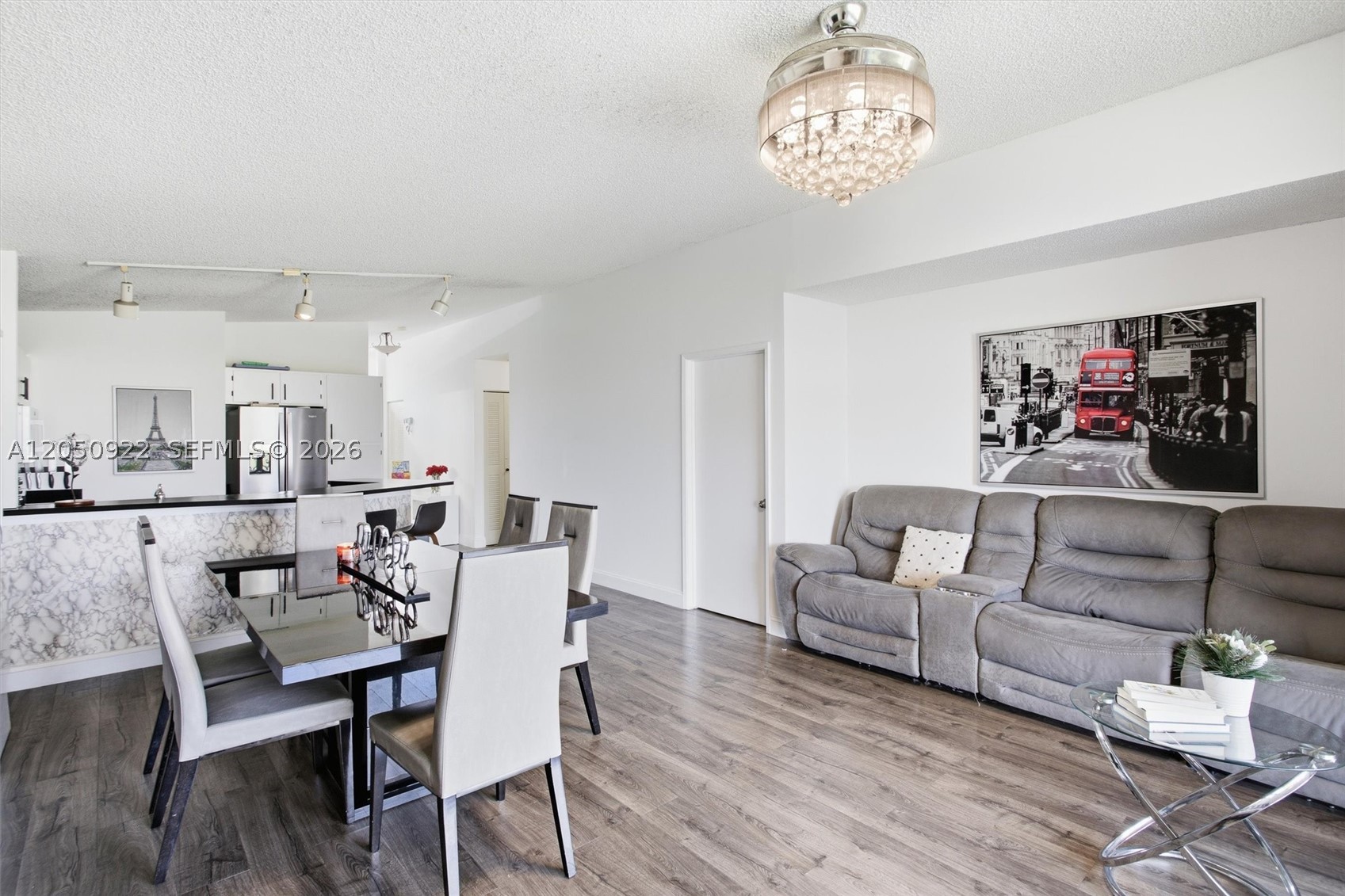 WOODGATE CONDOMINIUM 42 - Residential
