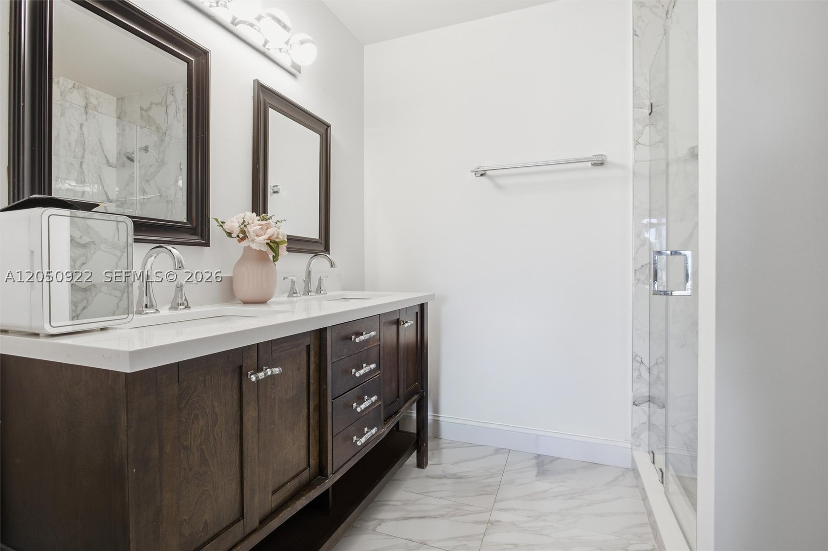 WOODGATE CONDOMINIUM 42 - Residential