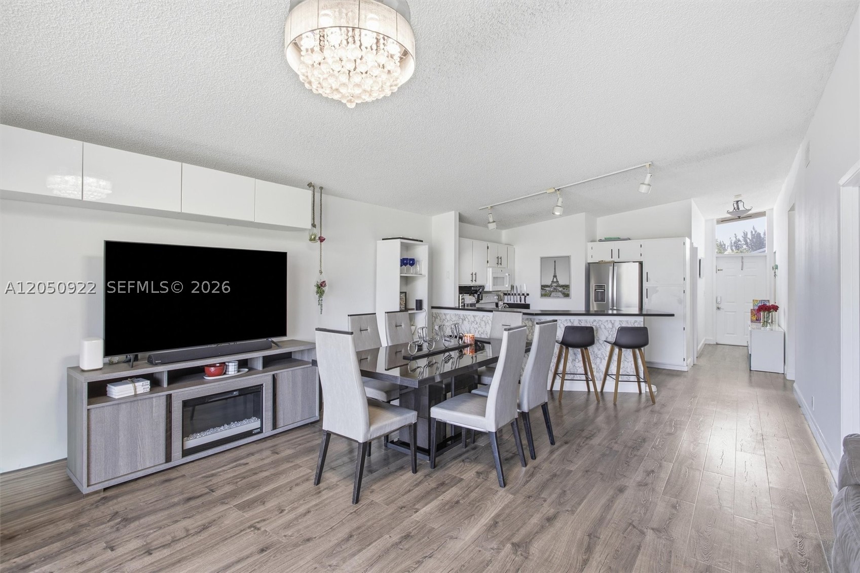 WOODGATE CONDOMINIUM 42 - Residential