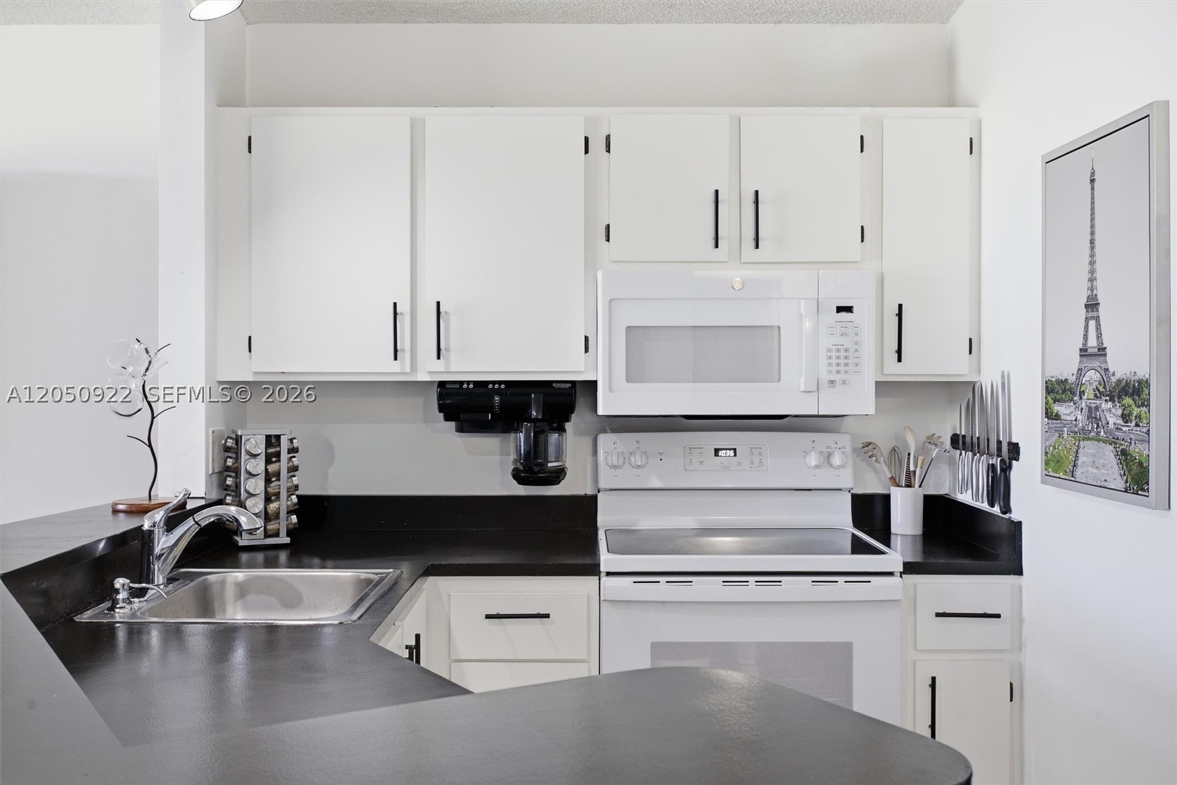 WOODGATE CONDOMINIUM 42 - Residential