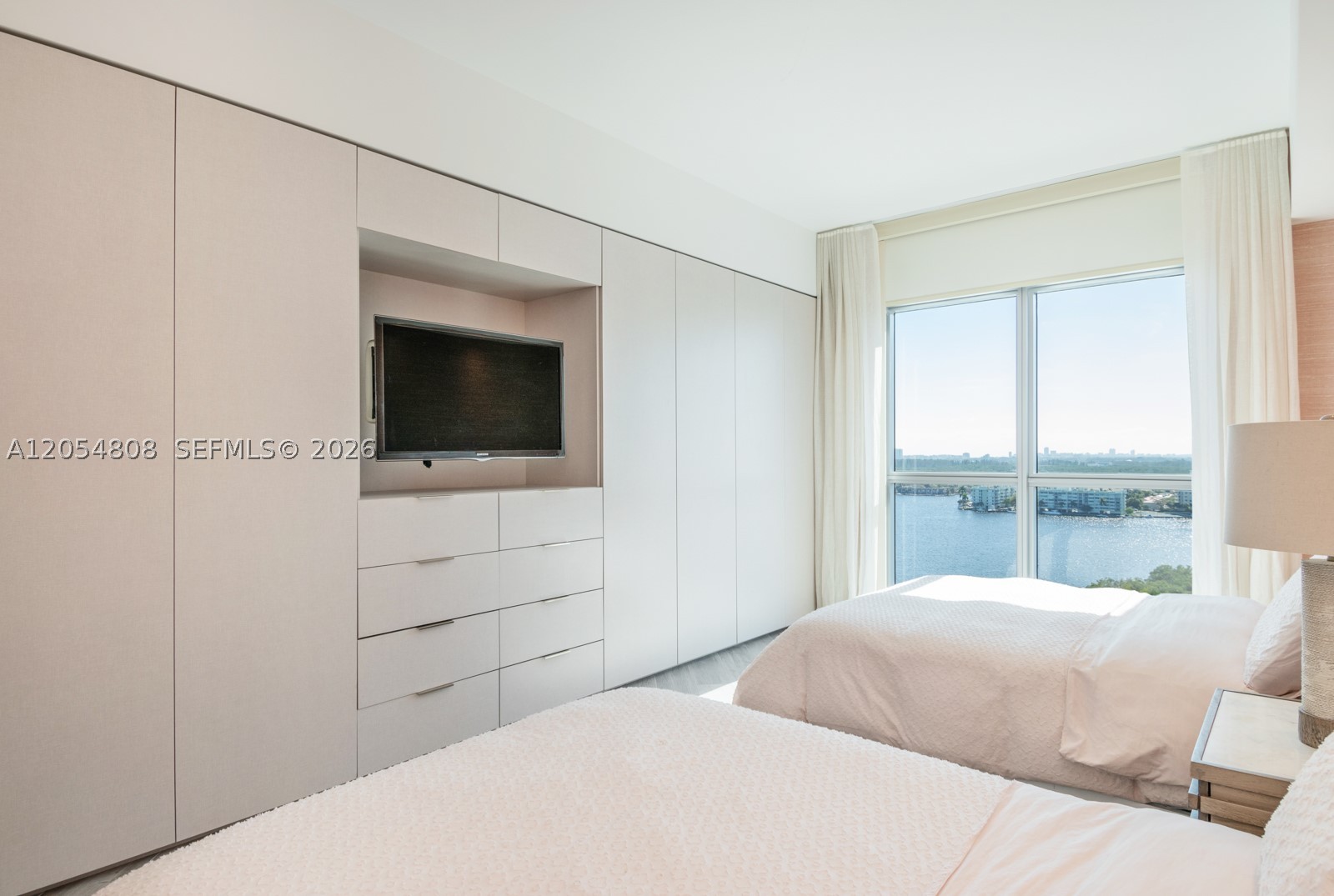 MARINA PALMS RESIDENCES N - Residential