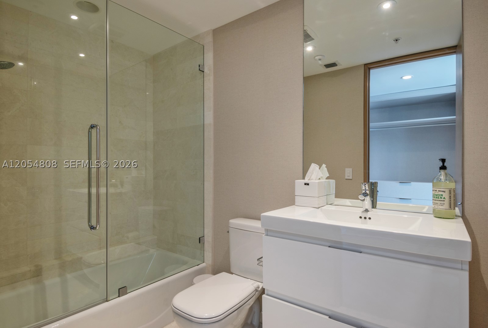 MARINA PALMS RESIDENCES N - Residential