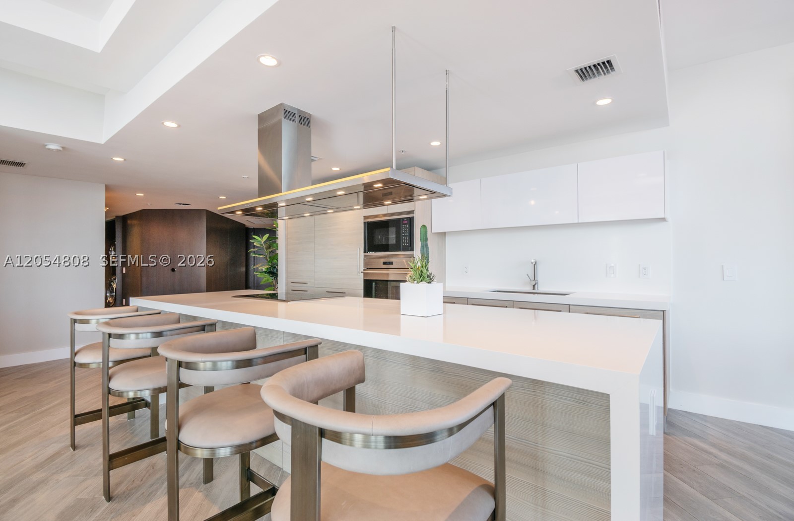 MARINA PALMS RESIDENCES N - Residential