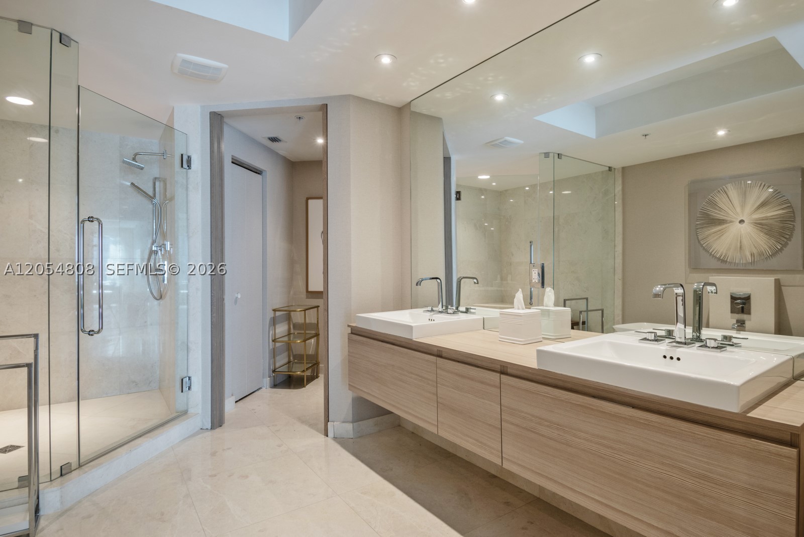 MARINA PALMS RESIDENCES N - Residential