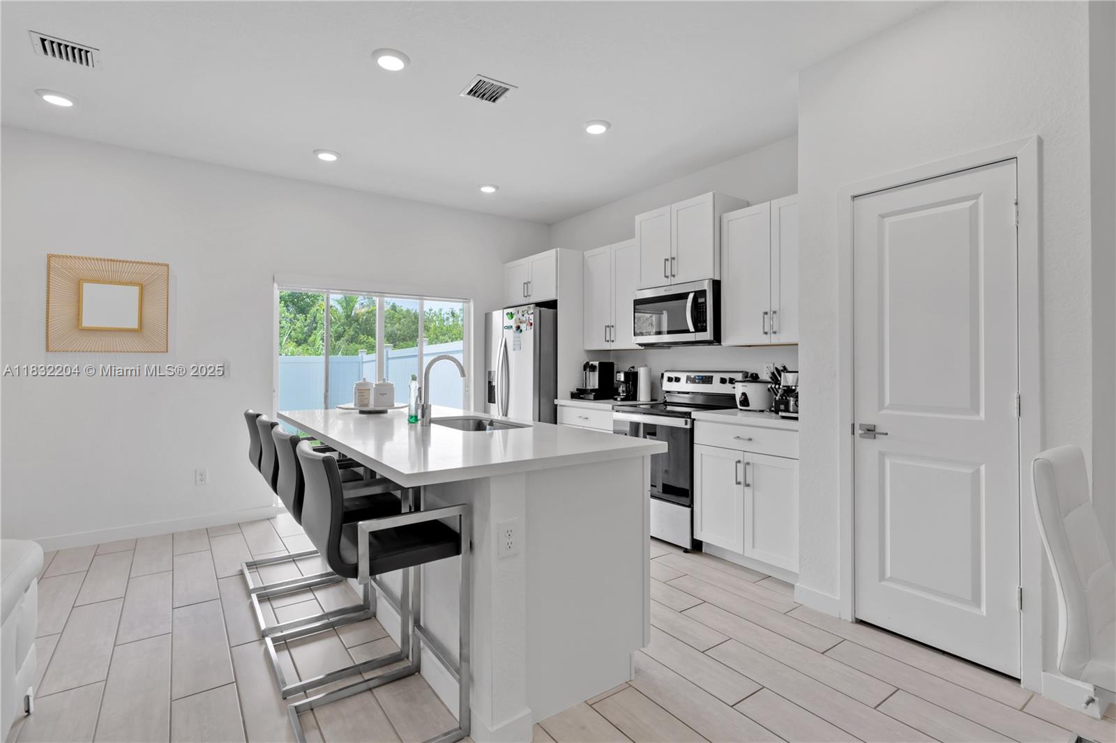 CEDAR AT KEYS GATE - Residential