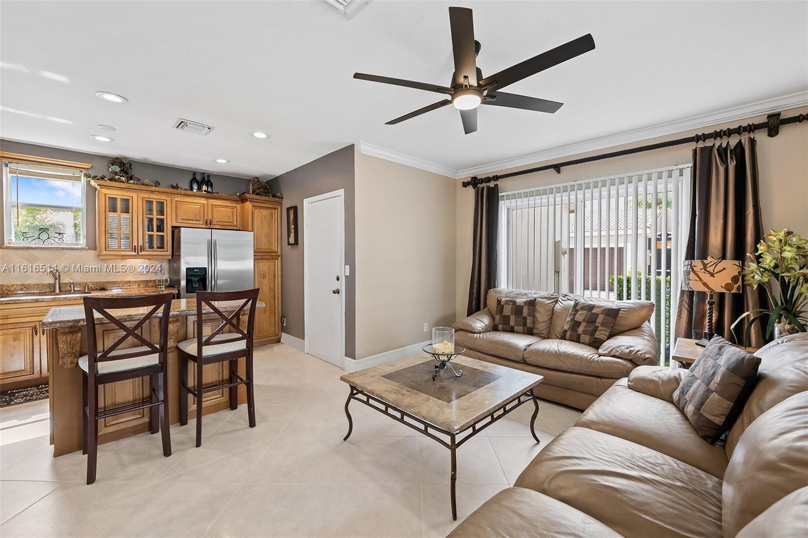 KENSINGTON MANOR - Residential Lease