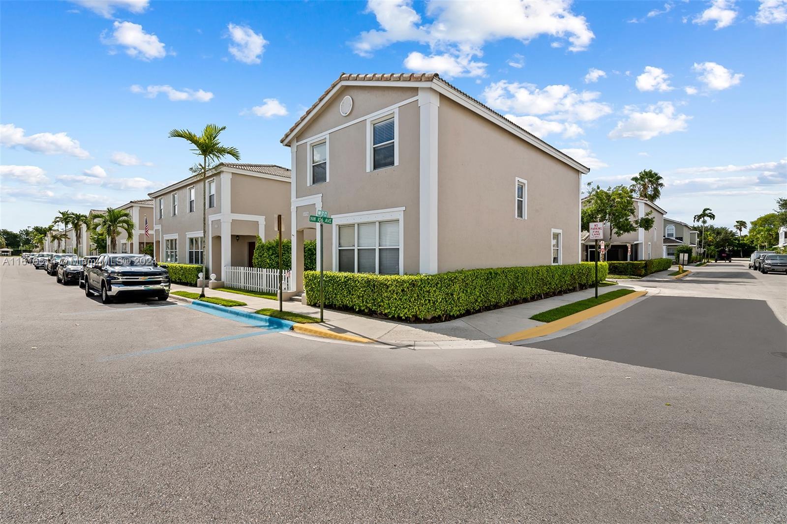 KENSINGTON MANOR - Residential Lease
