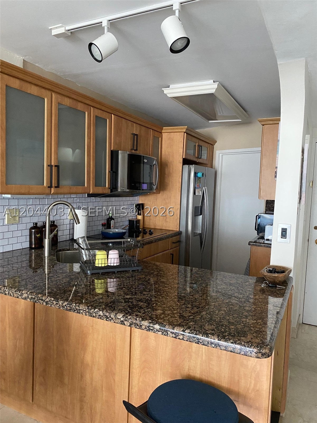 TRITON TOWER CONDO - Residential Lease