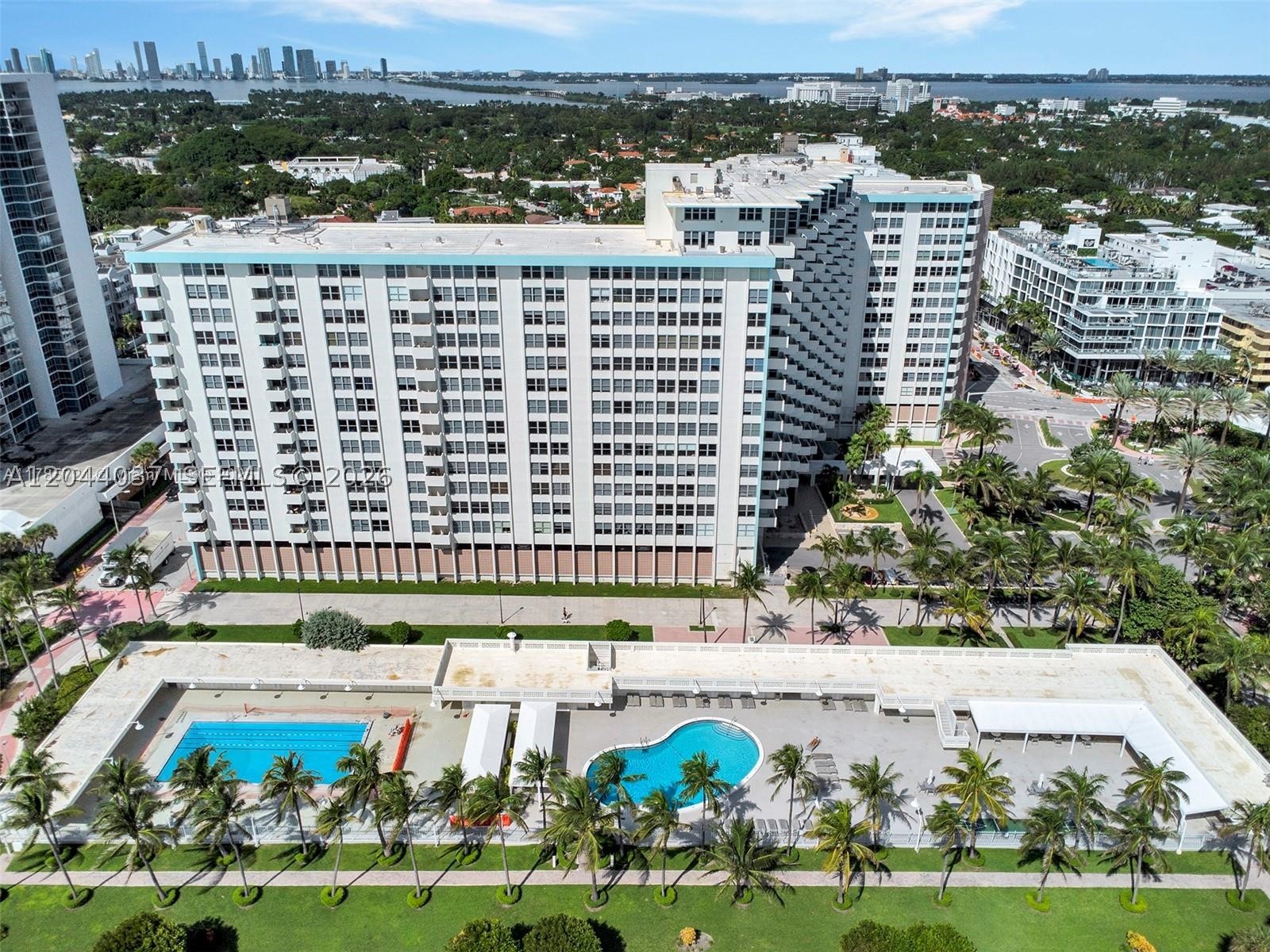 TRITON TOWER CONDO - Residential Lease