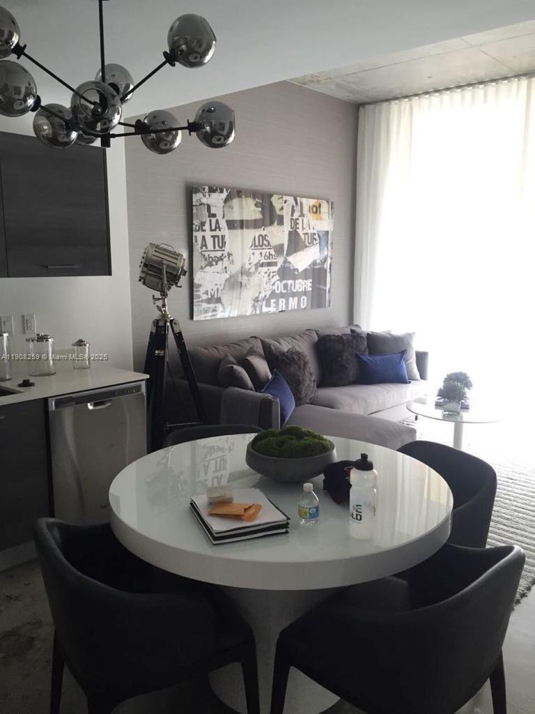CENTRO CONDO - Residential