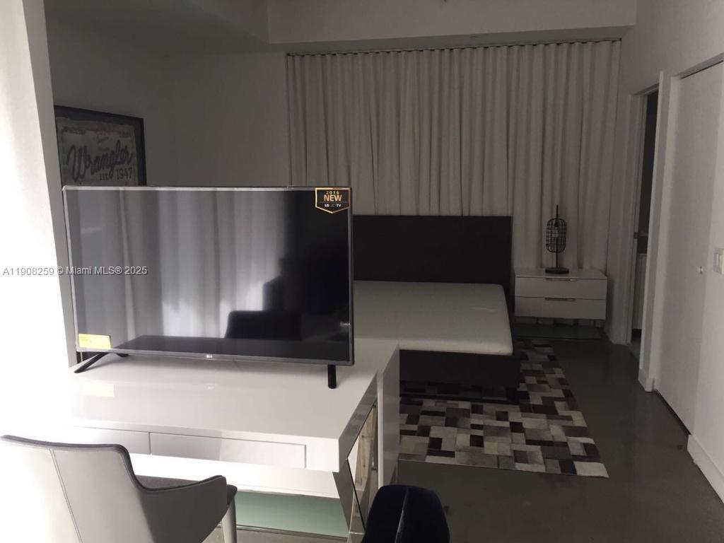 CENTRO CONDO - Residential