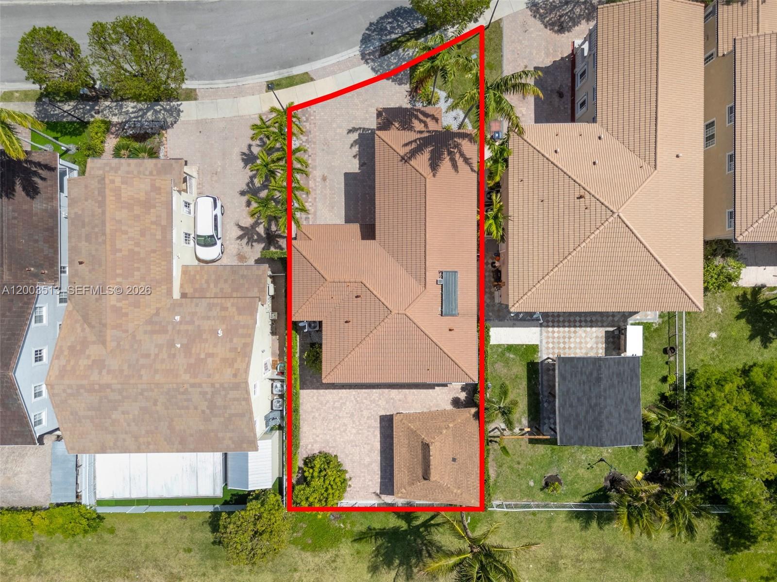 MANDARIN LAKES - Residential