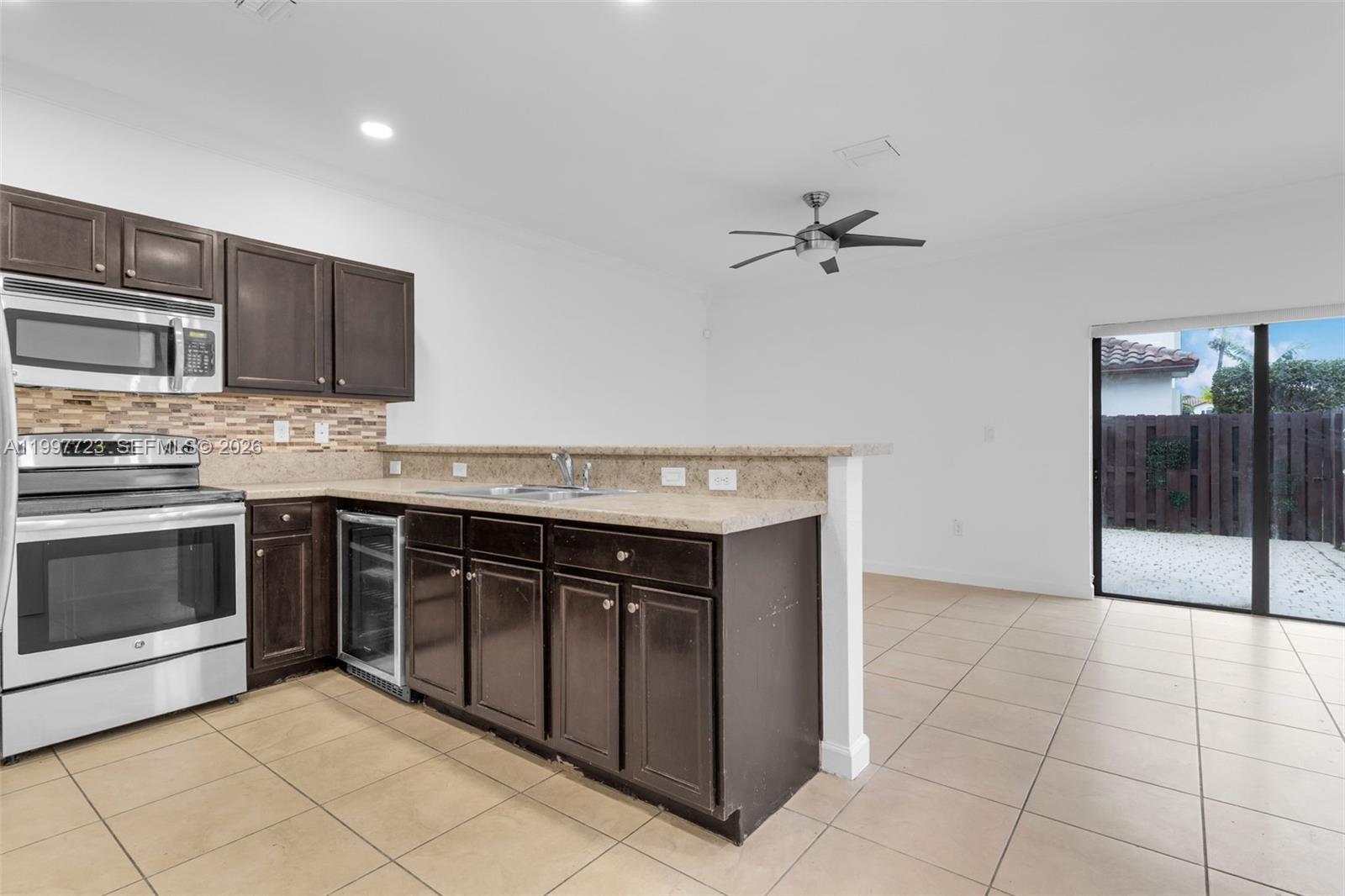 MARTINIQUE AT OASIS REPLA - Residential