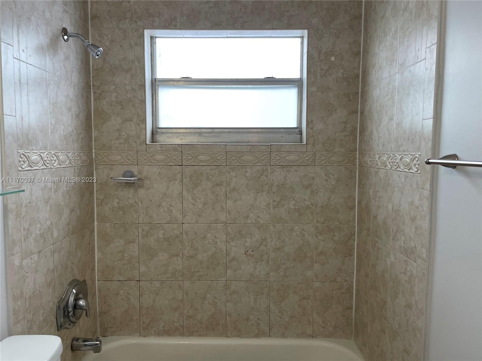 P & S APARTMENTS CONDO - Residential Lease