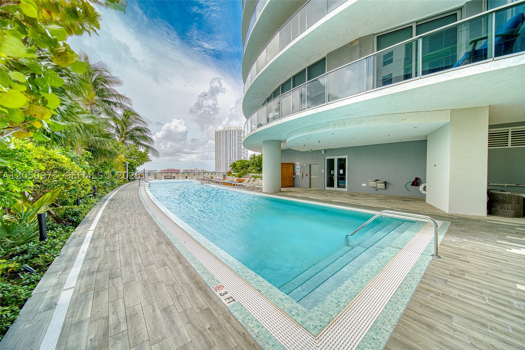 ARIA ON THE BAY CONDO - Residential Lease