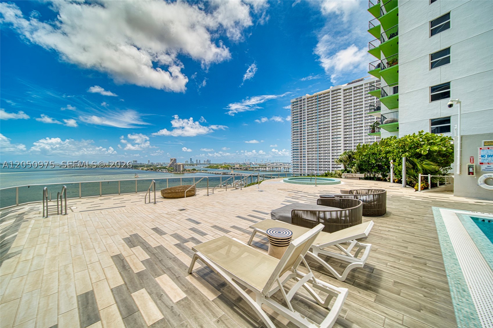 ARIA ON THE BAY CONDO - Residential Lease
