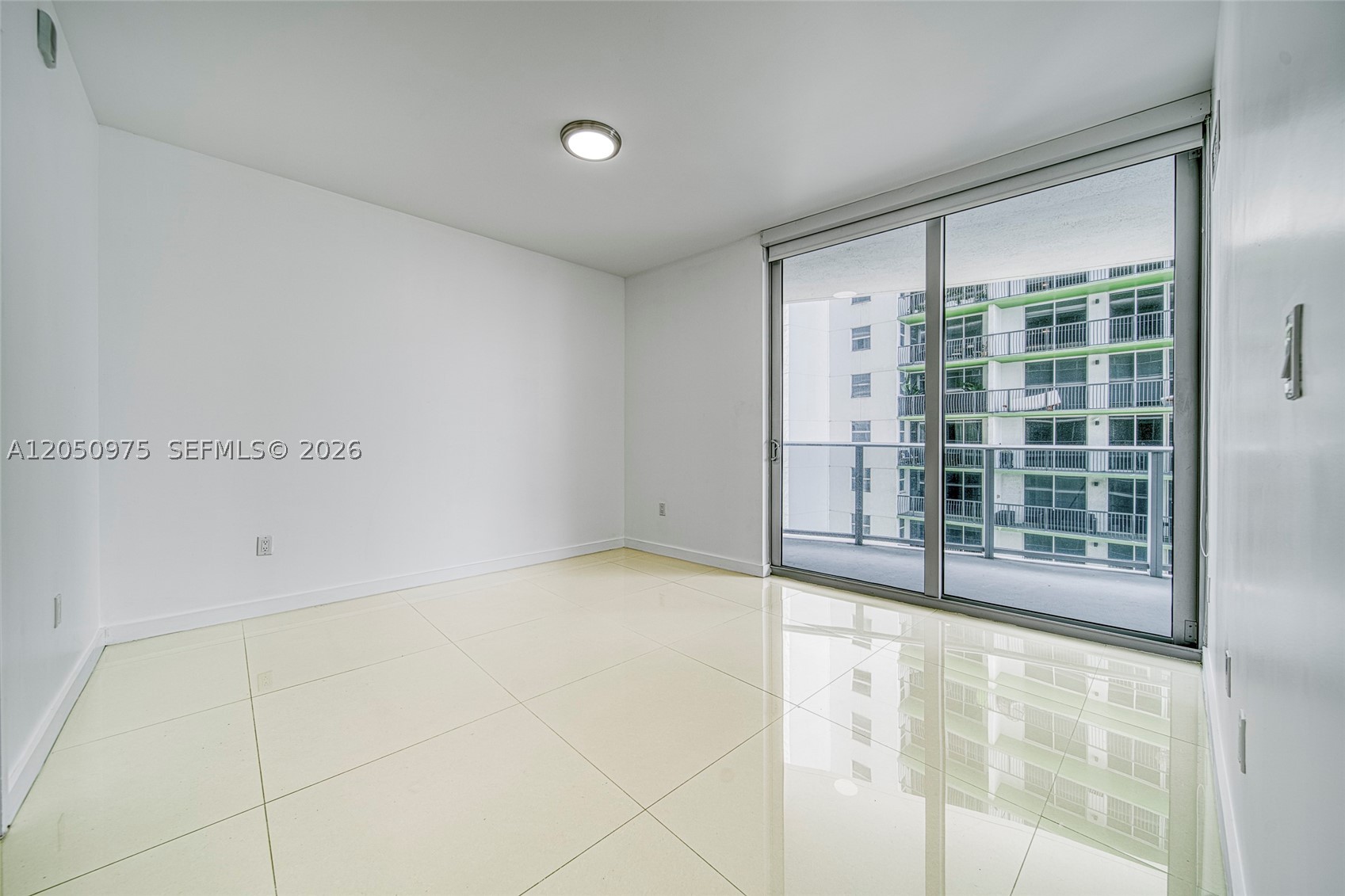 ARIA ON THE BAY CONDO - Residential Lease