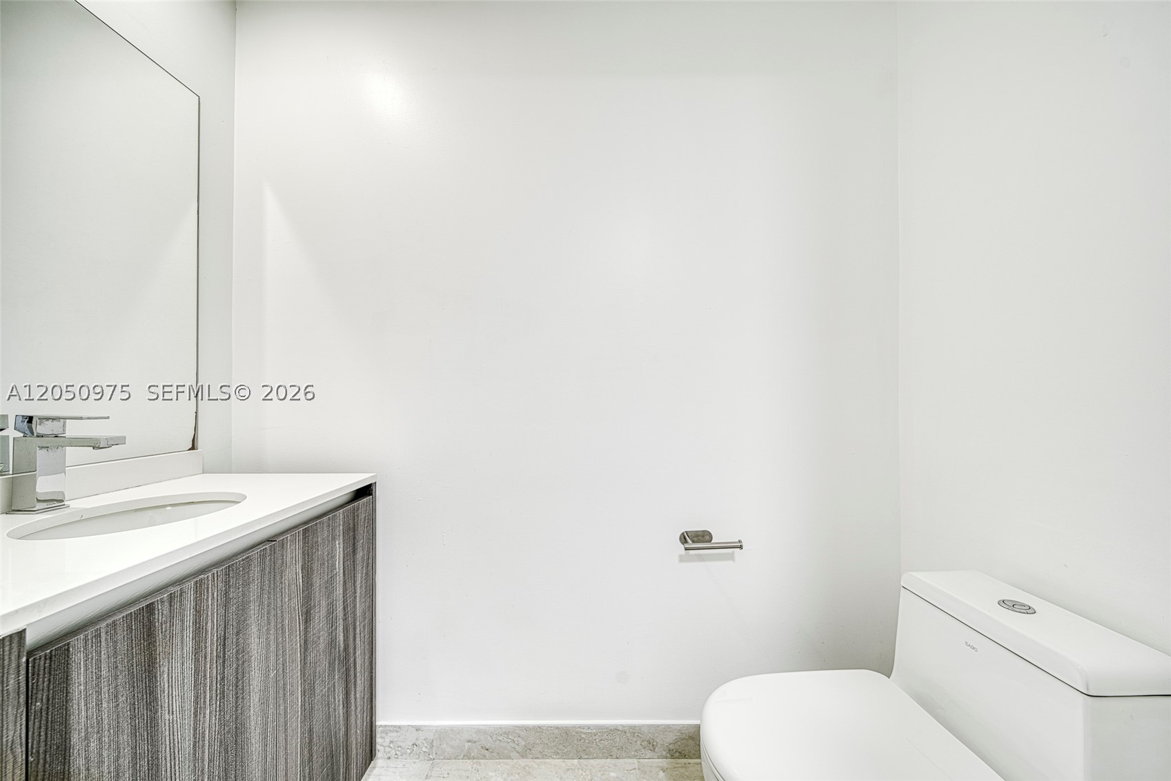 ARIA ON THE BAY CONDO - Residential Lease