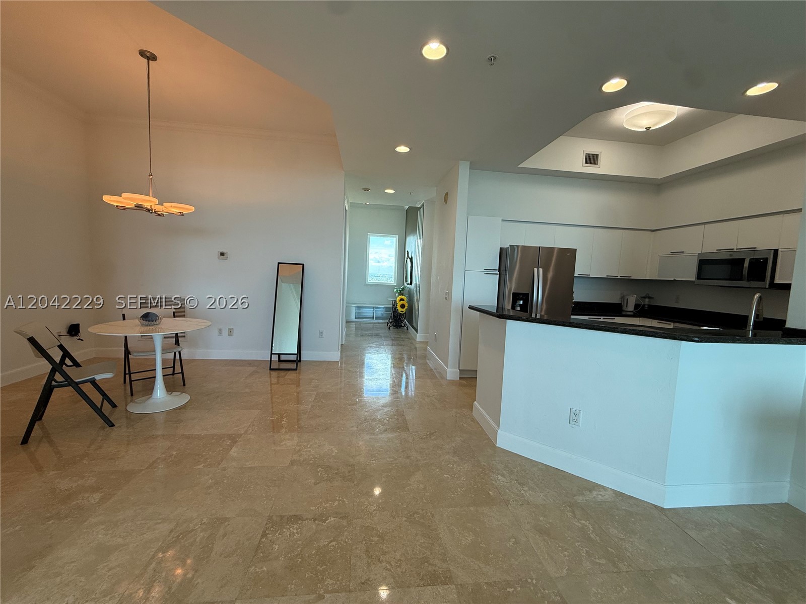 THE OAKS I CONDO - Residential