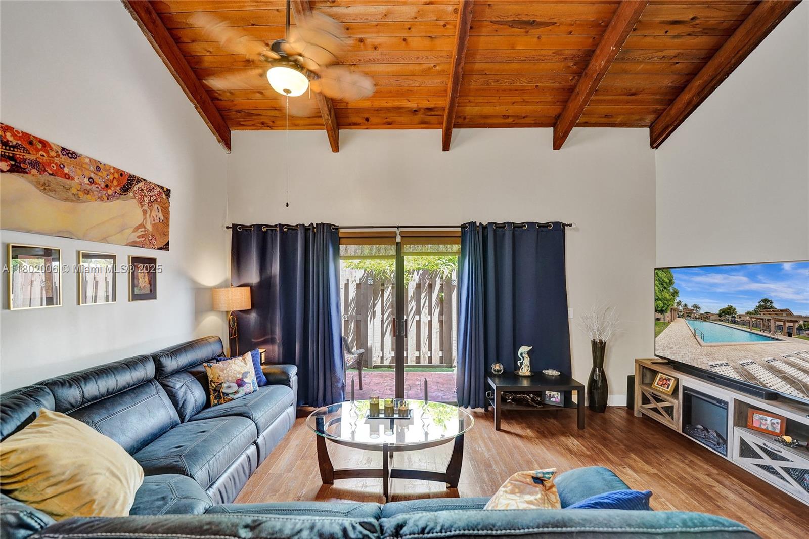 ARROWHEAD GOLF & TENNIS C - Residential