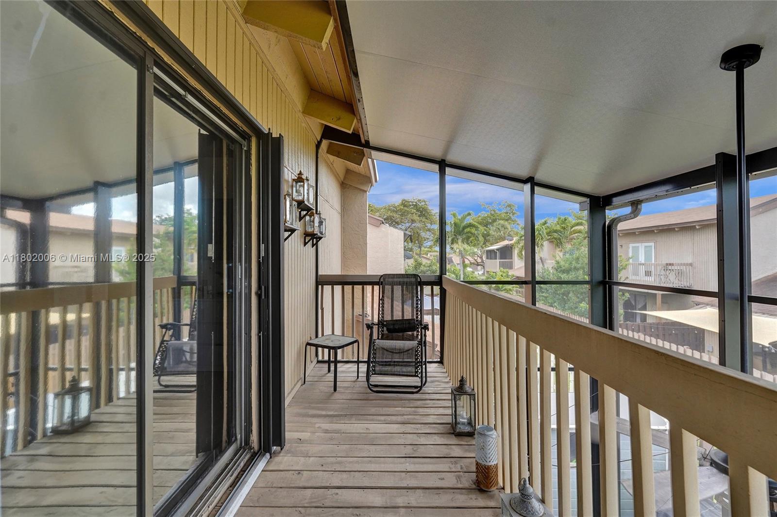 ARROWHEAD GOLF & TENNIS C - Residential