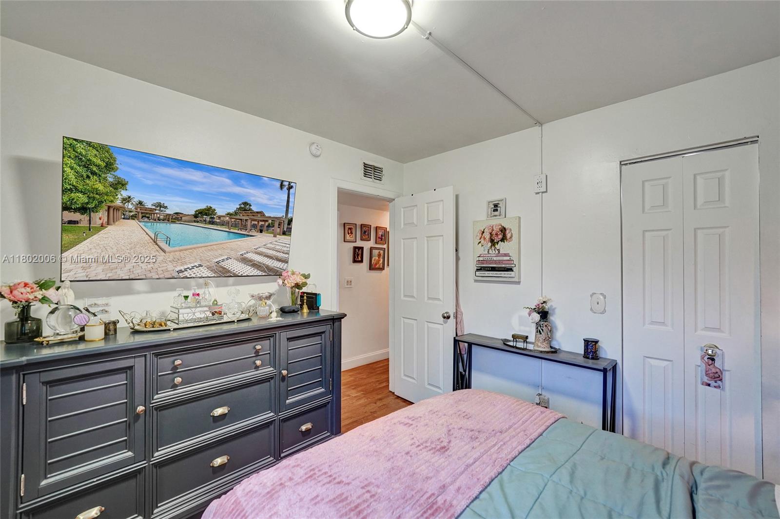 ARROWHEAD GOLF & TENNIS C - Residential